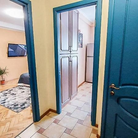 Cozy Flat Appartement Kiev Buitenkant foto