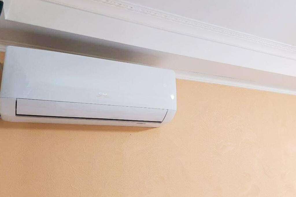 Cozy Flat Appartement Kiev Buitenkant foto